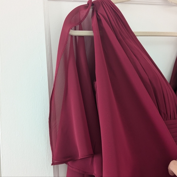 Maroon floor length gown - Picture 4 of 4